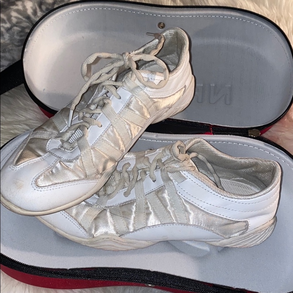 Nfinity Evolution cheer shoes